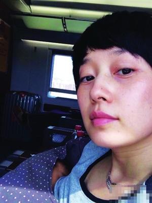 马伊琍微博晒出素颜哺乳照 小女儿首曝光(图)