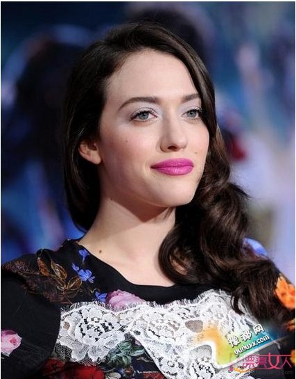 夏季薄荷色眼妆 充分展示女性魅力