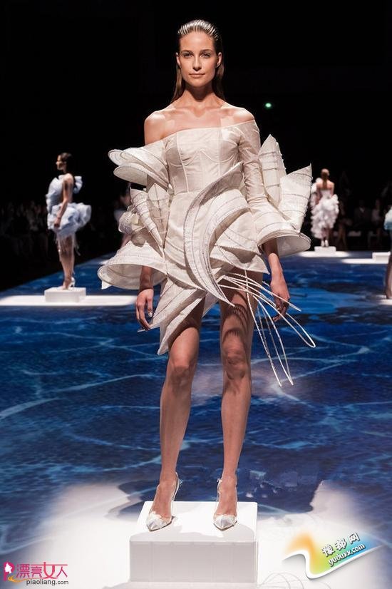 LAN YUˮȡ߶ɴֳͼʹʮ