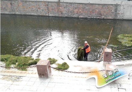  化工路塌陷 熊儿河、金水河生态水源停供一个月