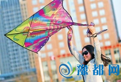 郑州周末将迎大风降温天 气温直降8度(图)