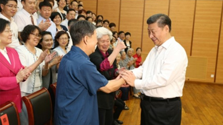 ϰ��ƽ��ĸУ������һѧУ����ʦ��