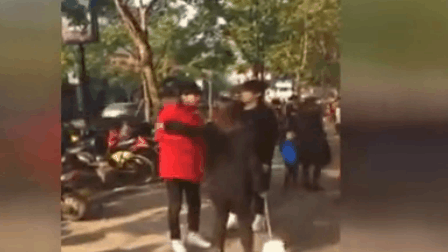 Ů�ӽ�ͷץ��������ͬ������ �����ֳ���!