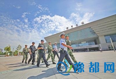 郑州公安武警联勤巡逻 核心区域1分钟抵达现场