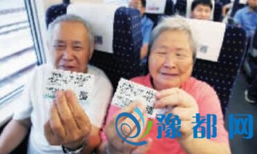郑徐高铁开门迎客 双节期间部分方向已一票难求