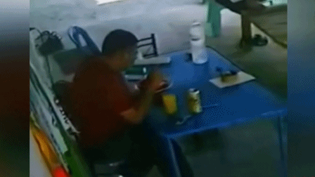 ʵ�������з��еļ嵰ͻȻ��ը �����۾��ձ�ըϹ