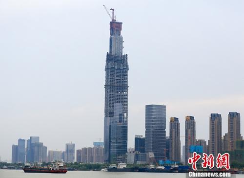 楼市调控一年两轮升级：逾百城发布150余次调控