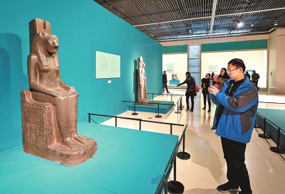 河南博物院古埃及文物展 2700岁木乃伊现身
