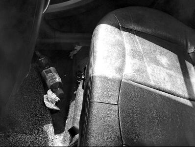 记者体验共享汽车：停取不便利 车内卫生情况堪忧