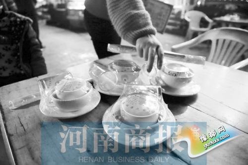郑州：餐馆强制消费者使用收费餐具最高罚3万
