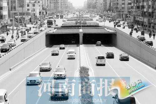 郑州京广快速路隧道例行清淤 今晚将全部封闭